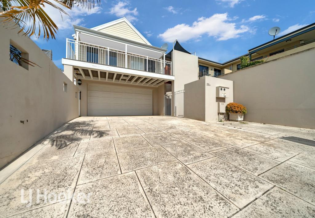 25a Wattlebird Loop, Joondalup, WA 6027