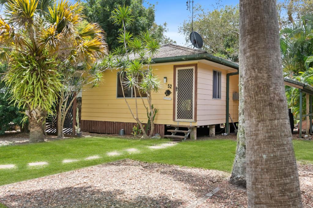 52 Pandanus Ave, Coolum Beach, QLD 4573