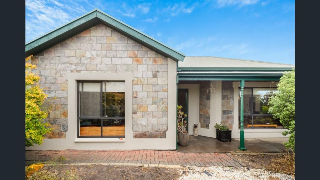 2 Barossa Way, Woodcroft, SA 5162