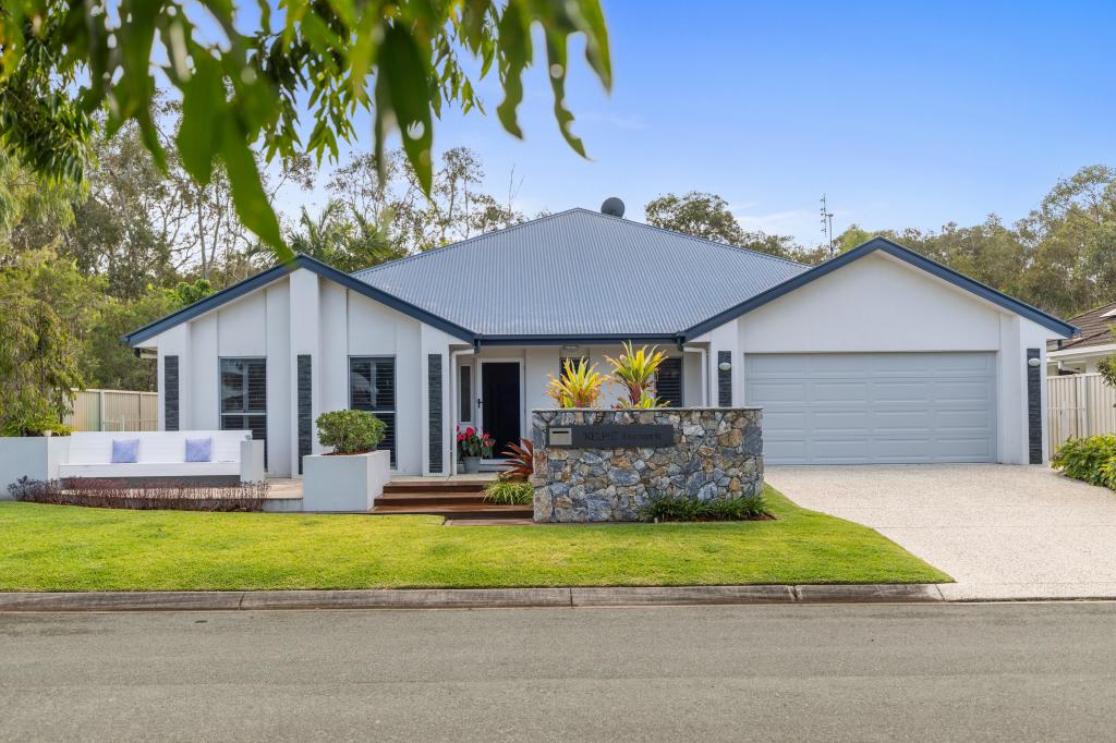 8 MARMONT ST, PELICAN WATERS, QLD 4551