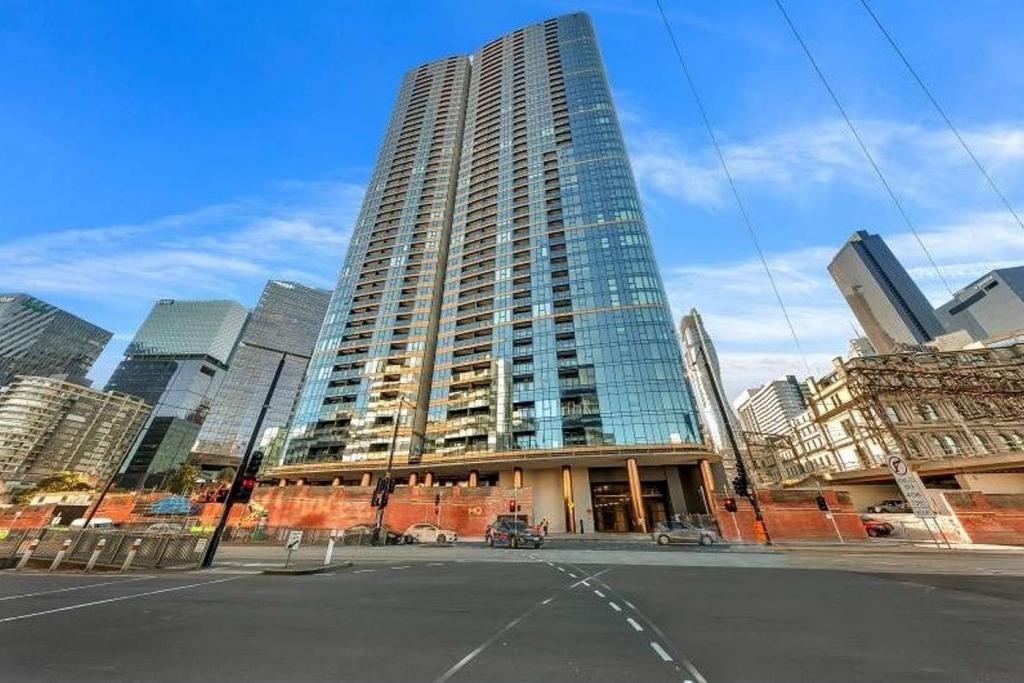 2504/628 Flinders St, Docklands, VIC 3008