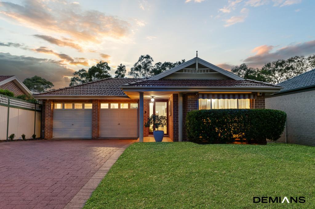 11 Torrens Ct, Wattle Grove, NSW 2173