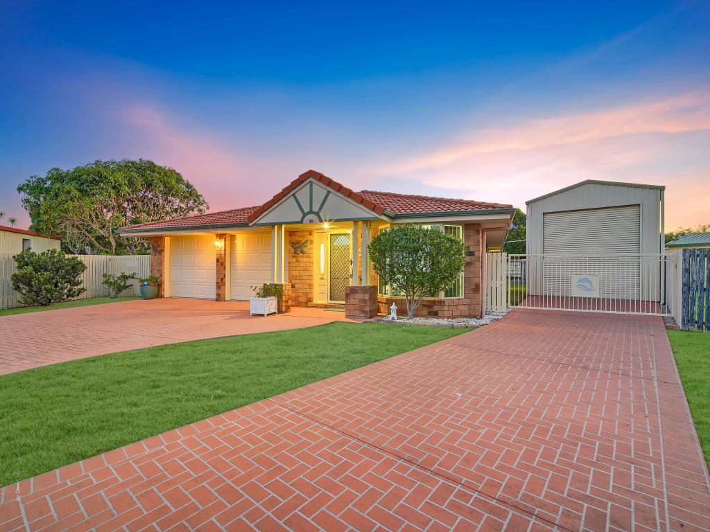 10 Laguna Ct, Urangan, QLD 4655