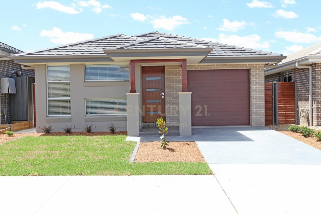 40 Plymouth Bvd, Spring Farm, NSW 2570