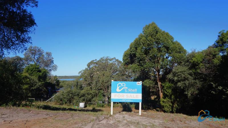 392 National Park Rd, Loch Sport, VIC 3851