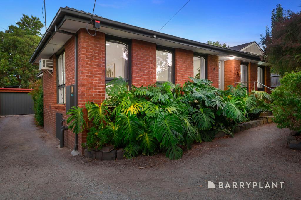 46 TREVALLYN CL, MONTROSE, VIC 3765