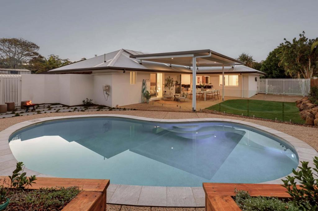 18 Old Orchard Dr, Palmwoods, QLD 4555
