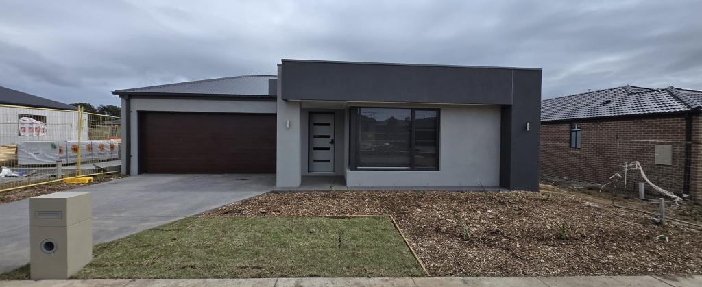 47 Skylark Dr, Winter Valley, VIC 3358