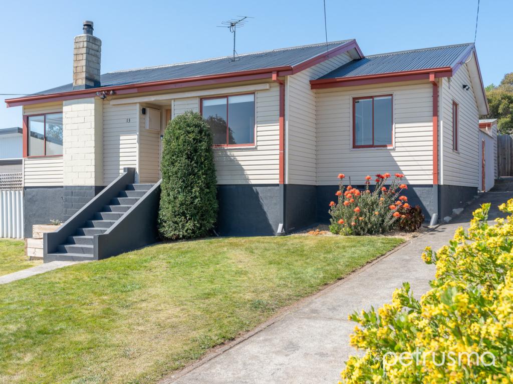 13 La Perouse St, Warrane, TAS 7018