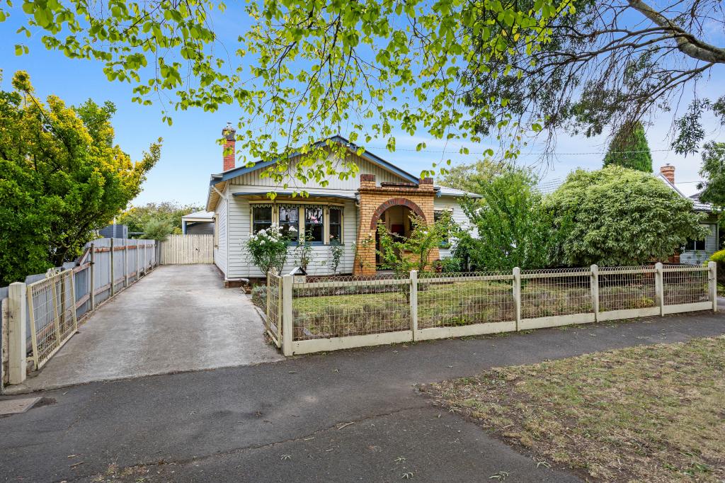 916 Lydiard St N, Ballarat North, VIC 3350