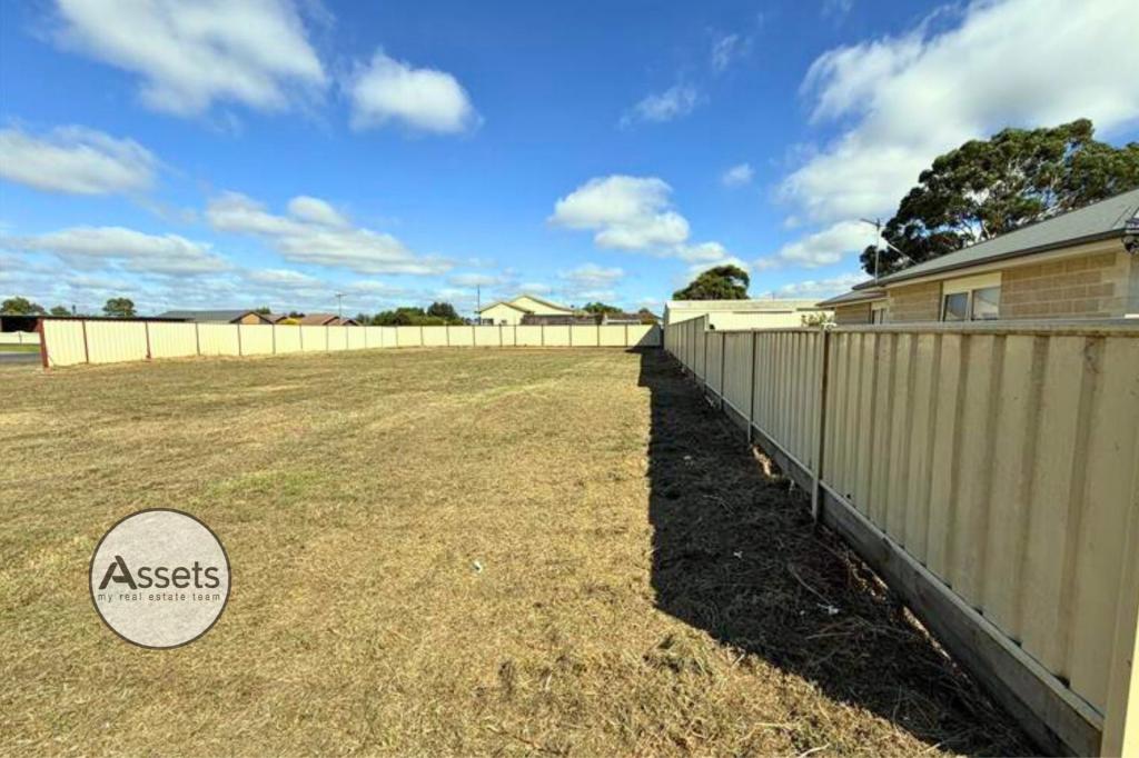 7 Carey St, Heywood, VIC 3304