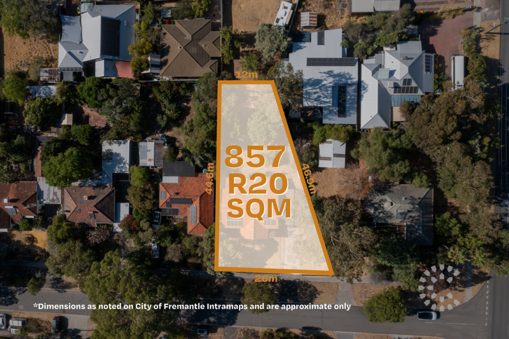 3 Snook Cres, Hilton, WA 6163