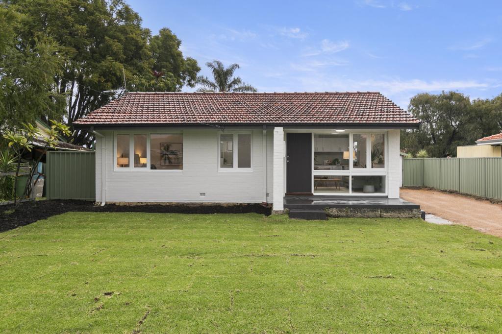 15 MUNDEN PL, KELMSCOTT, WA 6111