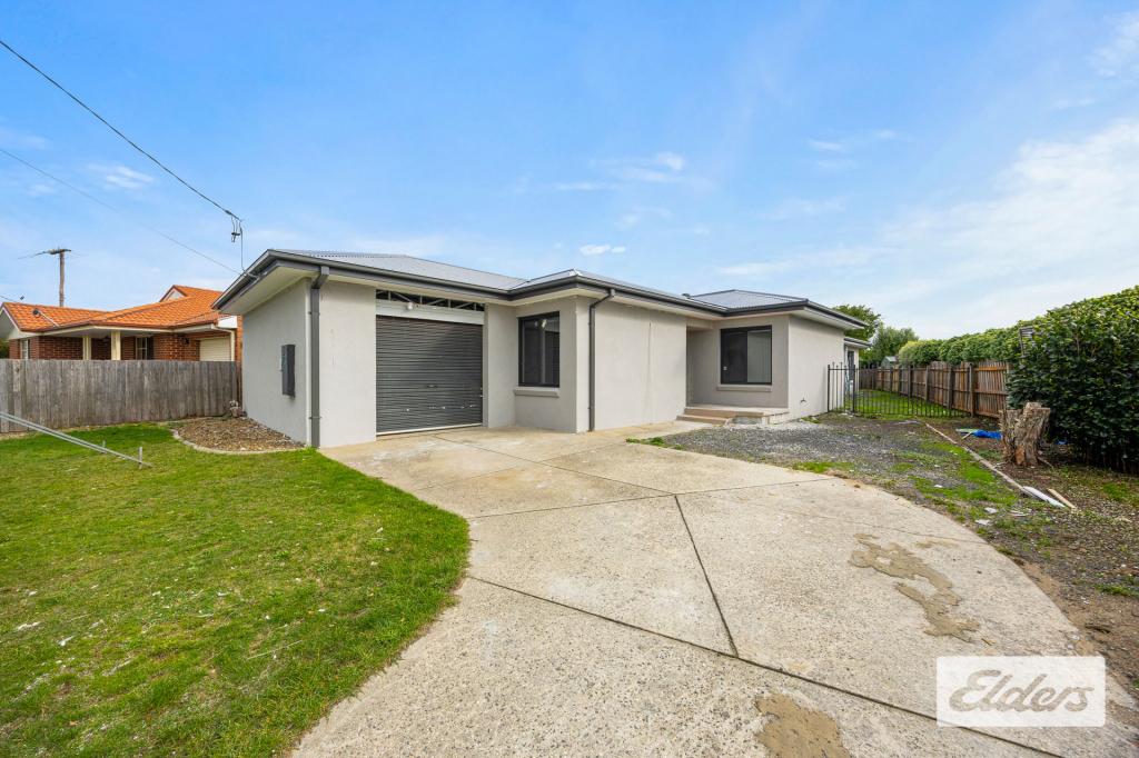 9 Ulswater Rd, Wendouree, VIC 3355