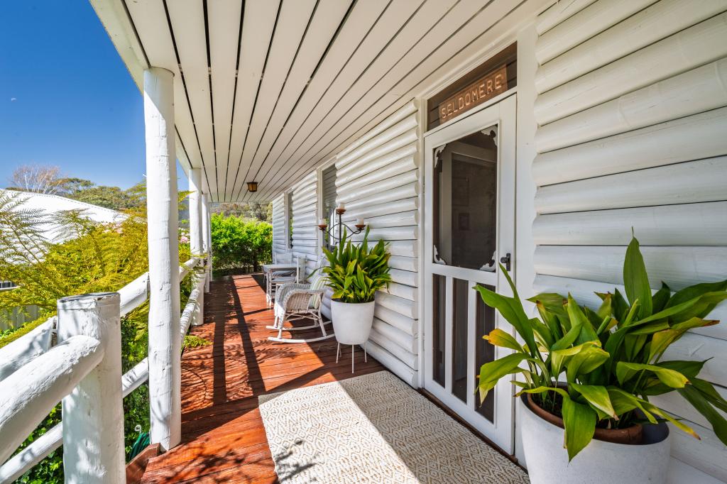 98 Saint Bernard Dr, Tawonga South, VIC 3698