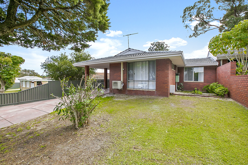 1 Farnham St, Bentley, WA 6102