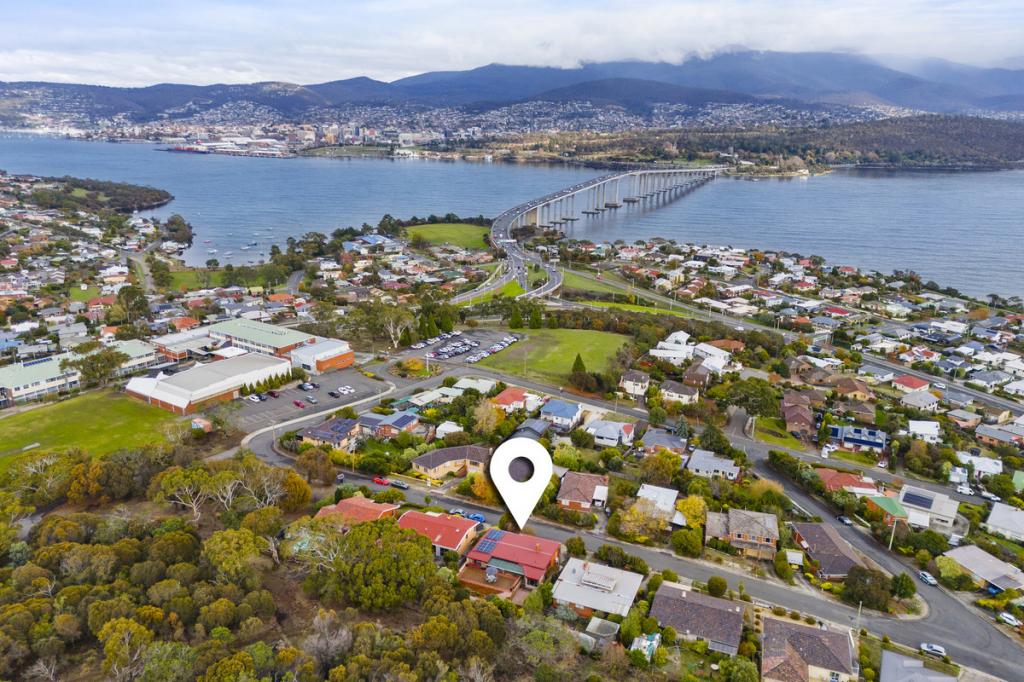 5 Cornwall St, Rose Bay, TAS 7015