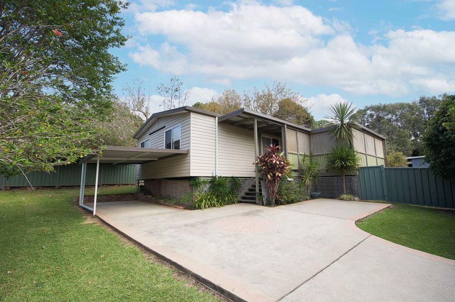 27a Nariah Cres, Toormina, NSW 2452