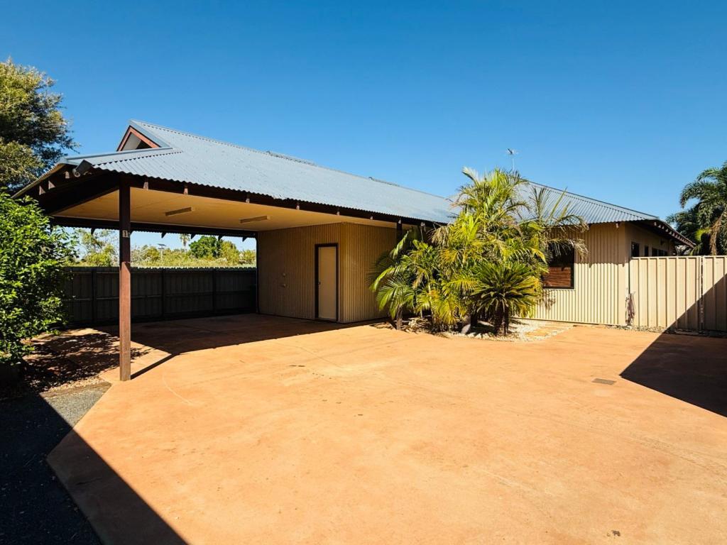 1b Trevally Ct, Millars Well, WA 6714