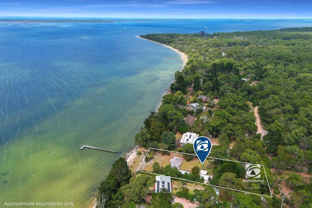42 Sanctuary Ct, Raymond Island, VIC 3880