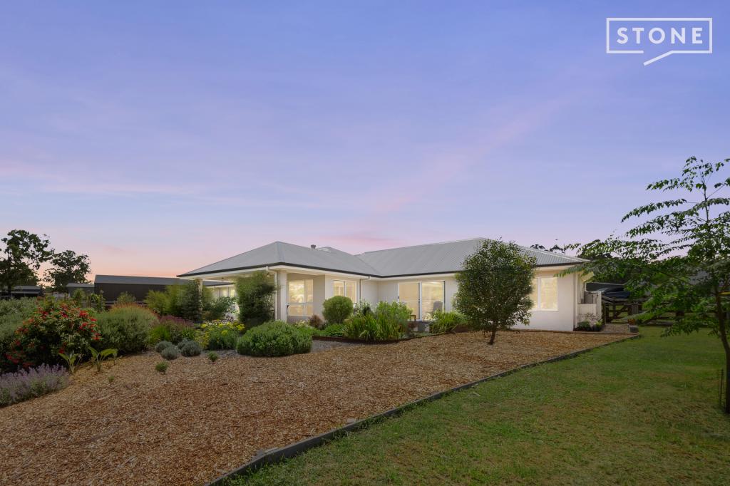 11 Freya Cl, Abermain, NSW 2326