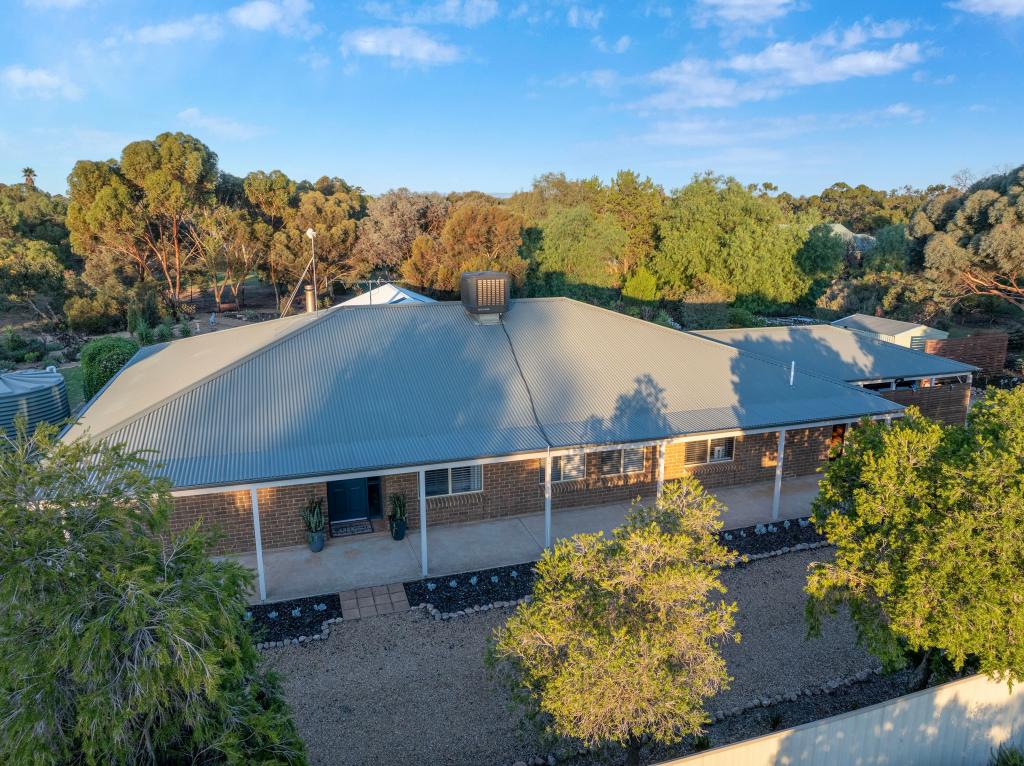 4 Morony Dr, Gawler Belt, SA 5118