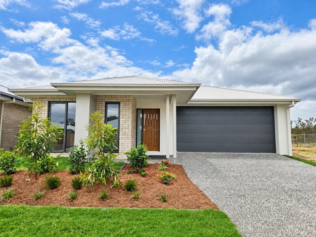 66 GREENHAVEN BVD, DEEBING HEIGHTS, QLD 4306