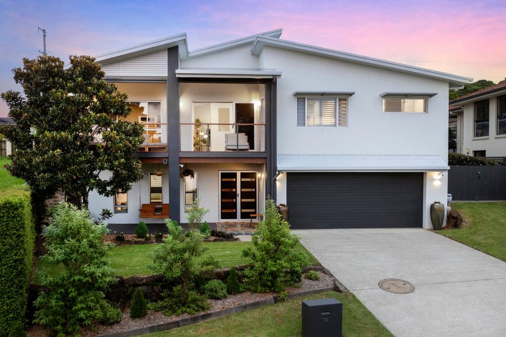 10 Buncrana Tce, Banora Point, NSW 2486