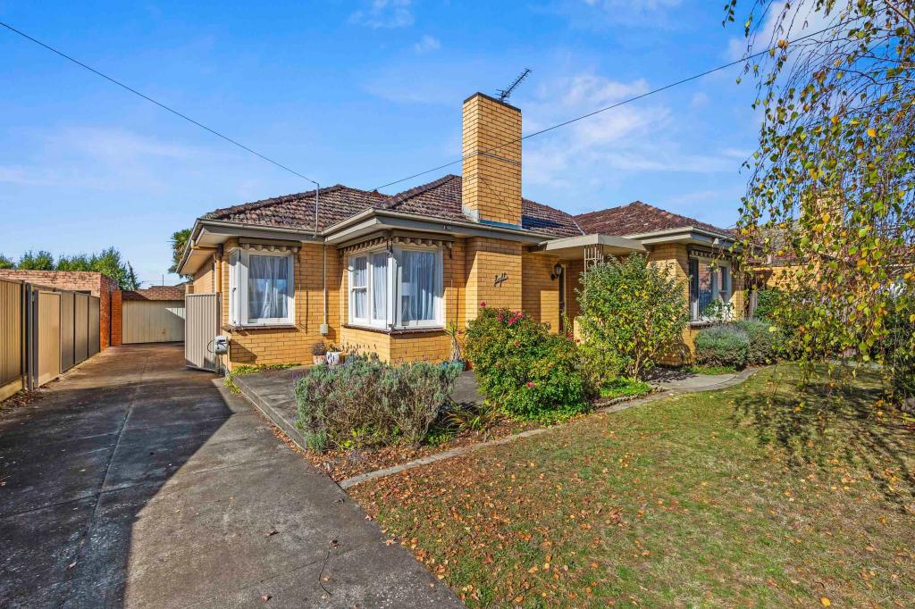 8 Grammar St, Wendouree, VIC 3355