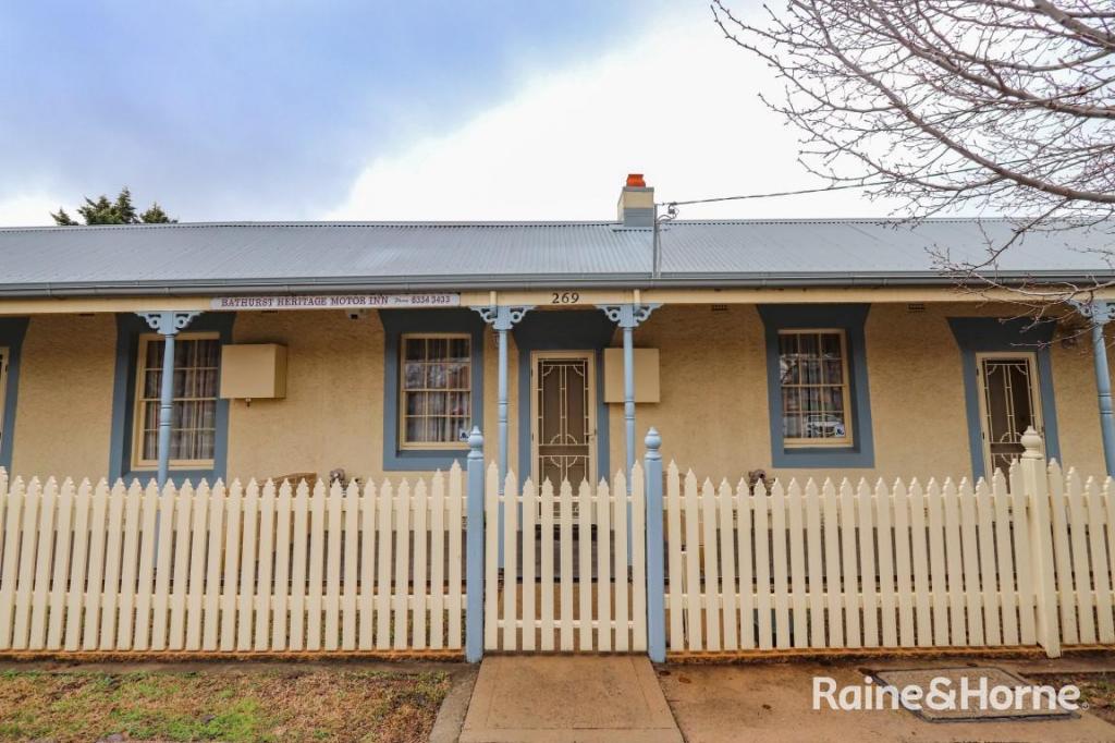 269 Howick Street Furnished, Bathurst, NSW 2795