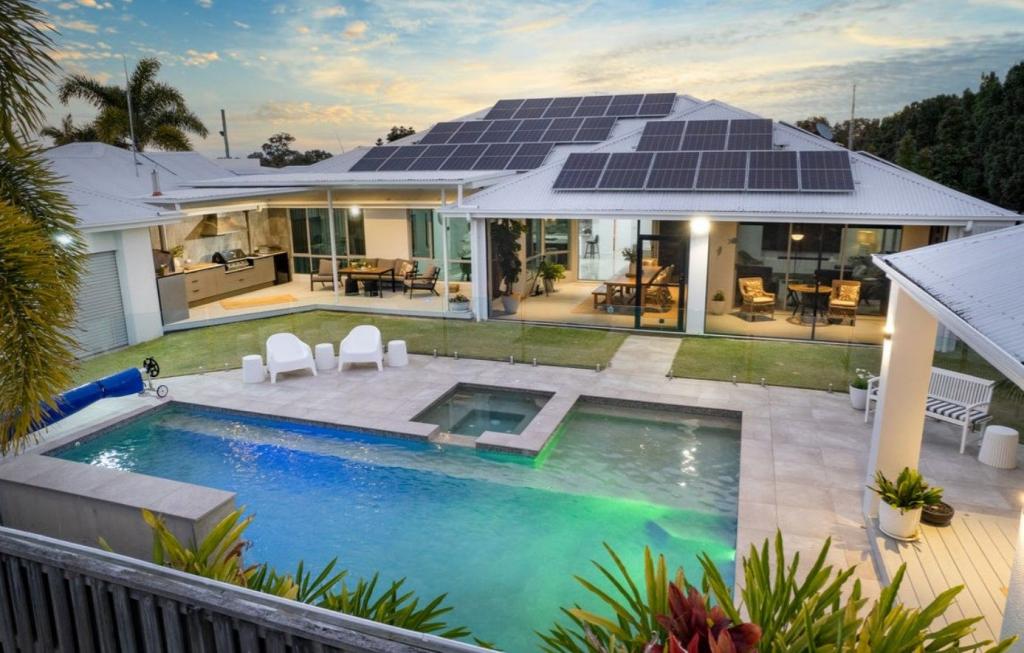 17 First Light Ct, Coomera, QLD 4209
