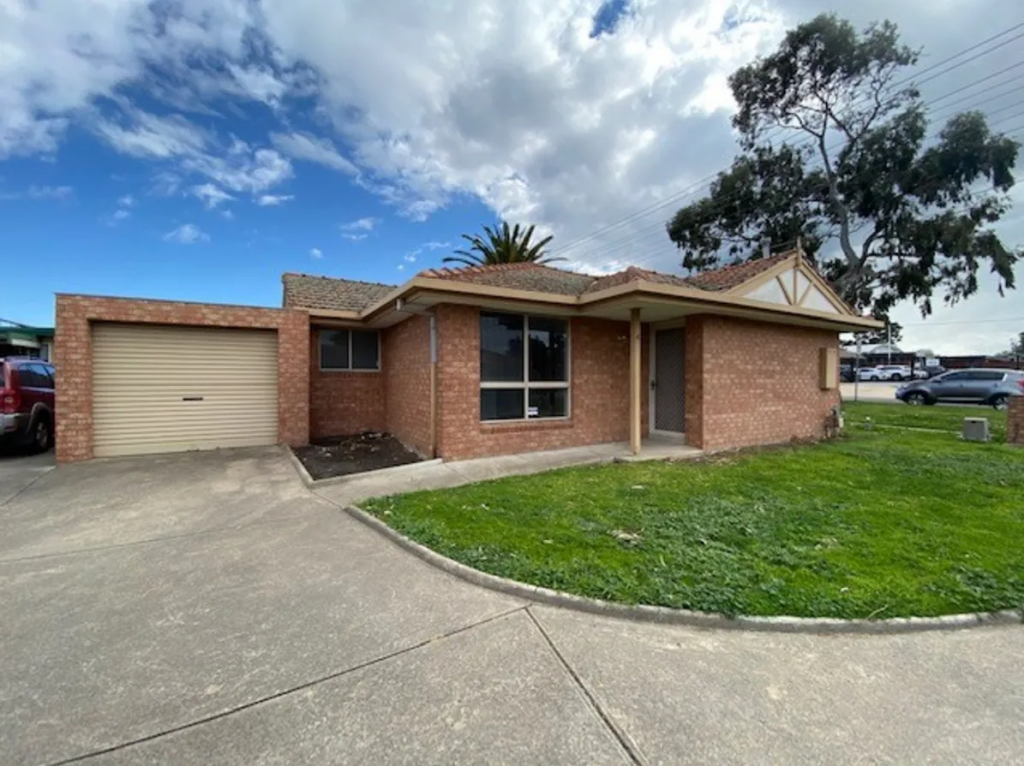 4/5 Davisson St, Epping, VIC 3076