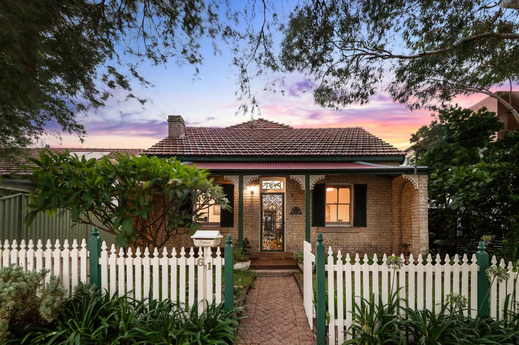 61 Bayview St, Bexley, NSW 2207