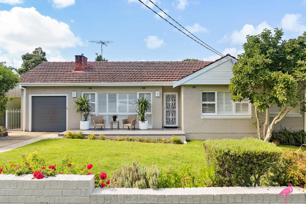 5 Mundakal Ave, Kirrawee, NSW 2232