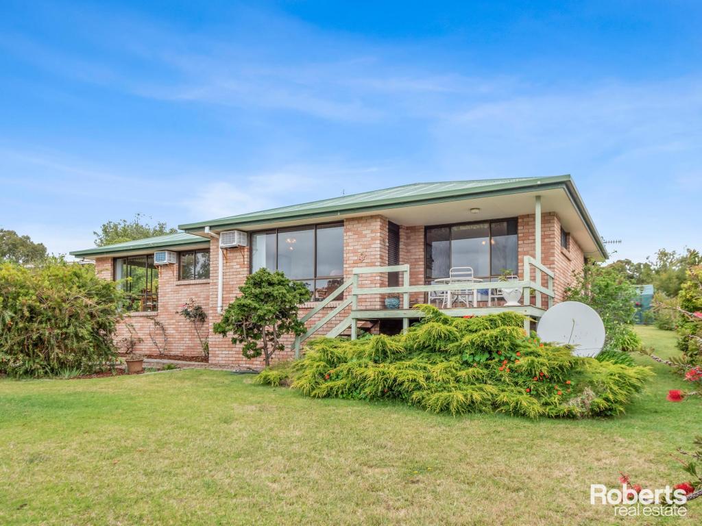 24 Beven Hts, Binalong Bay, TAS 7216