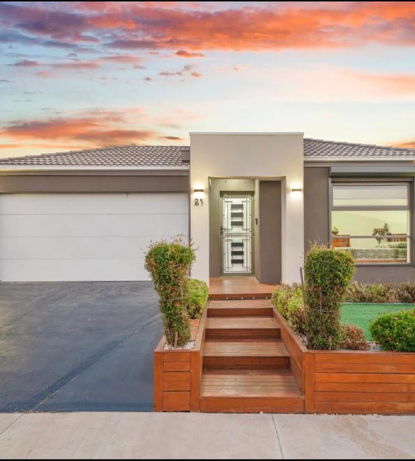 21 Henbury St, Tarneit, VIC 3029