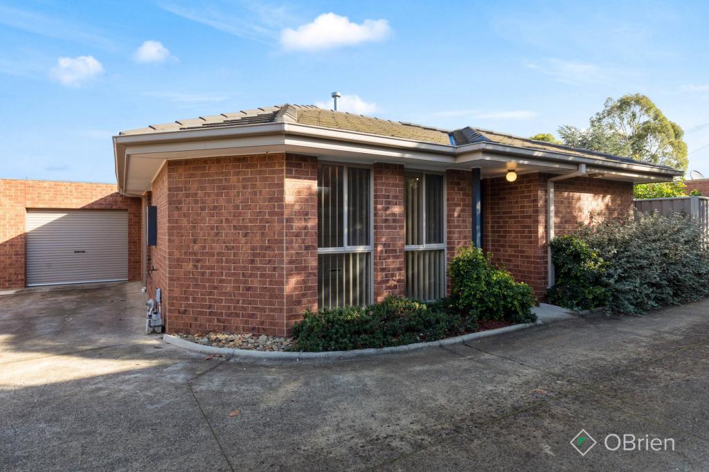 2/4 Dunraven Ct, Sydenham, VIC 3037