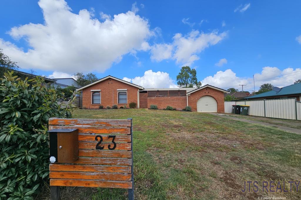 23 St Andrews St, Aberdeen, NSW 2336
