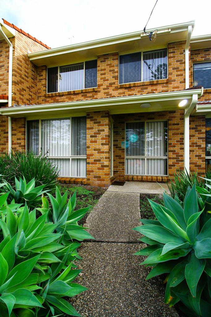 3/1-3 Bath St, Thirroul, NSW 2515