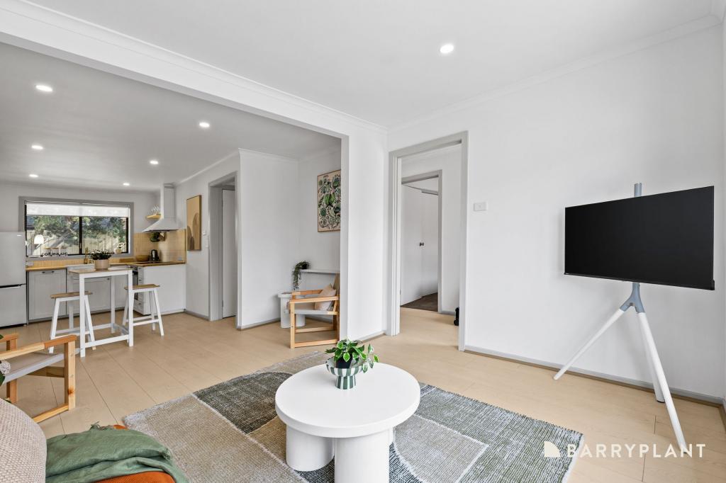 2/128 Suffolk Rd, Sunshine North, VIC 3020