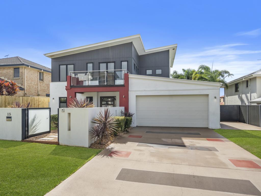 13 Highland St, Redland Bay, QLD 4165