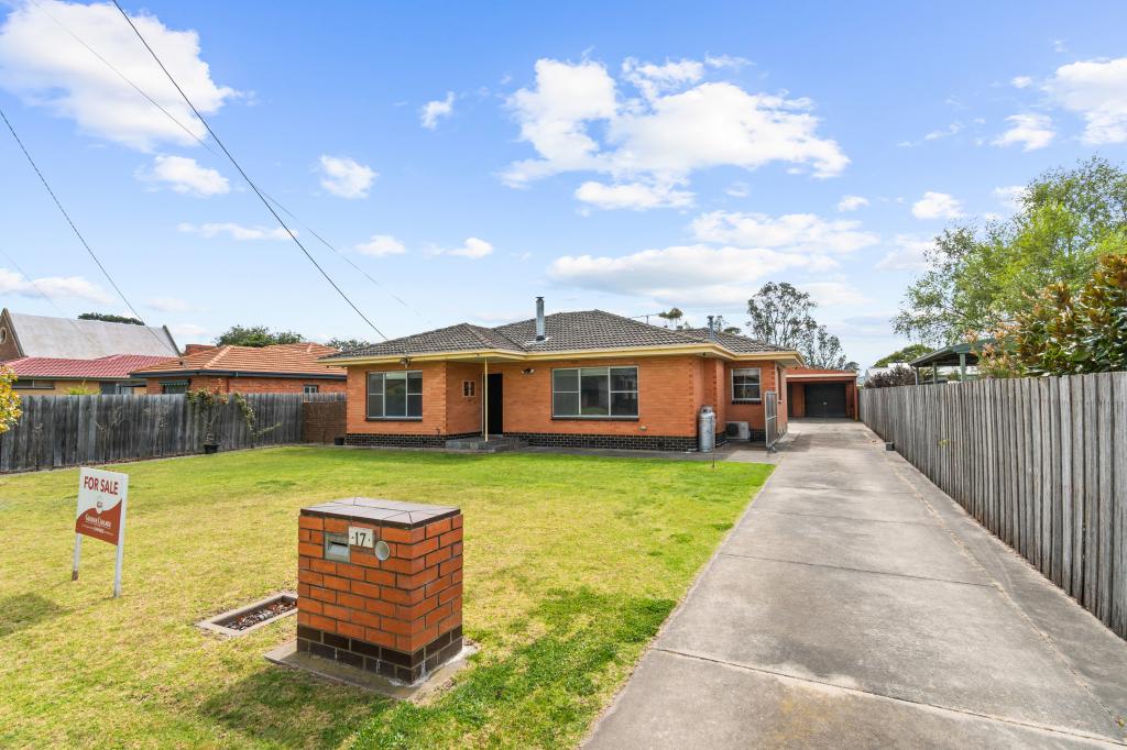 17 Jones St, Stratford, VIC 3862