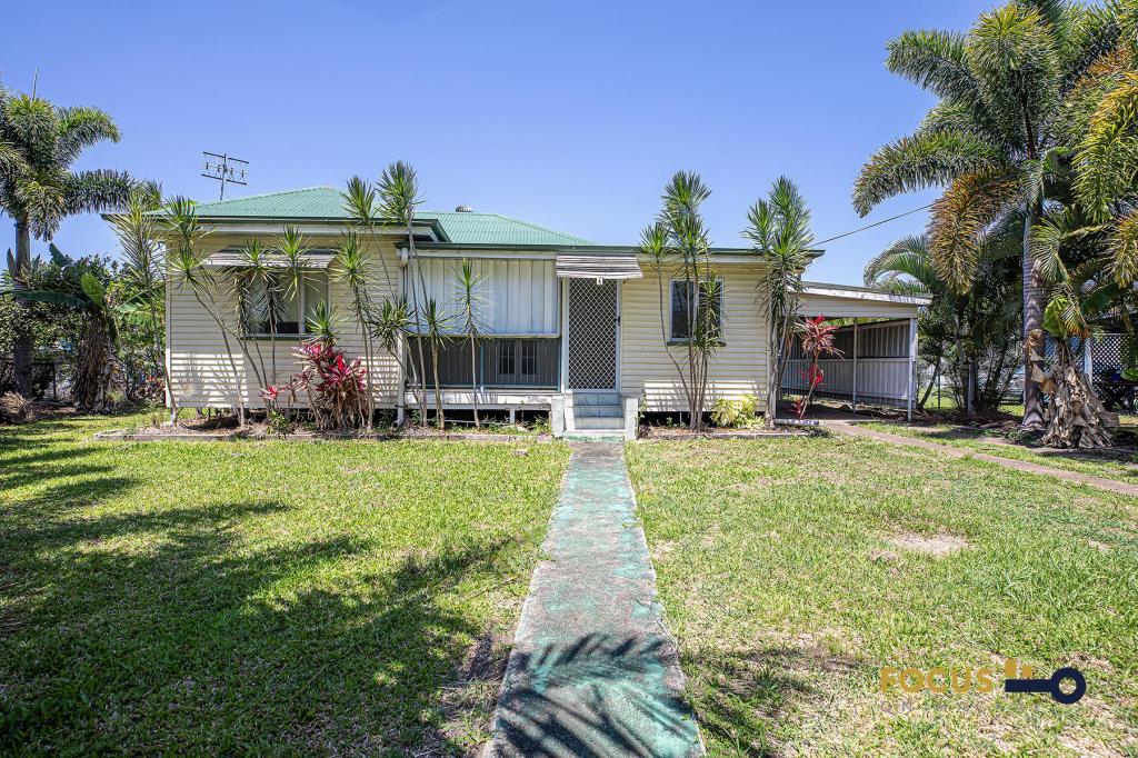 4 Sarina Beach Rd, Sarina, QLD 4737