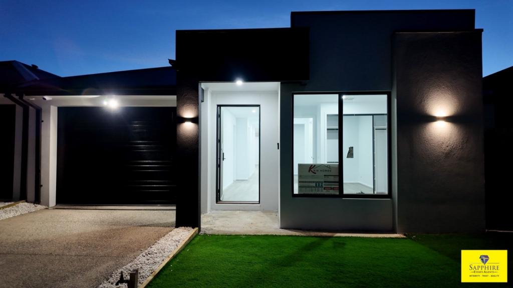 15 COLLETTE CCT, DEANSIDE, VIC 3336