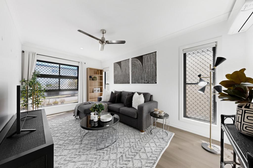1 Meadowview Lane, Arundel, QLD 4214