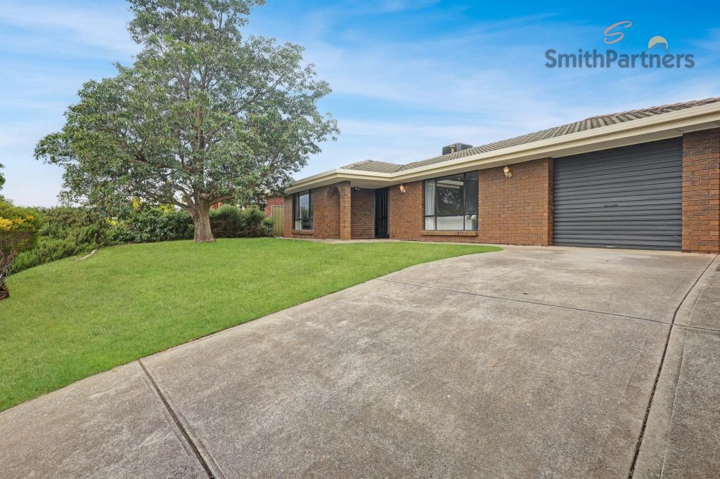 19 Trevithick Cres, Redwood Park, SA 5097