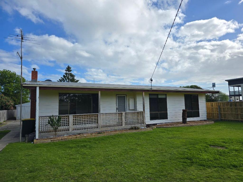 40 Stewart St, Port Welshpool, VIC 3965