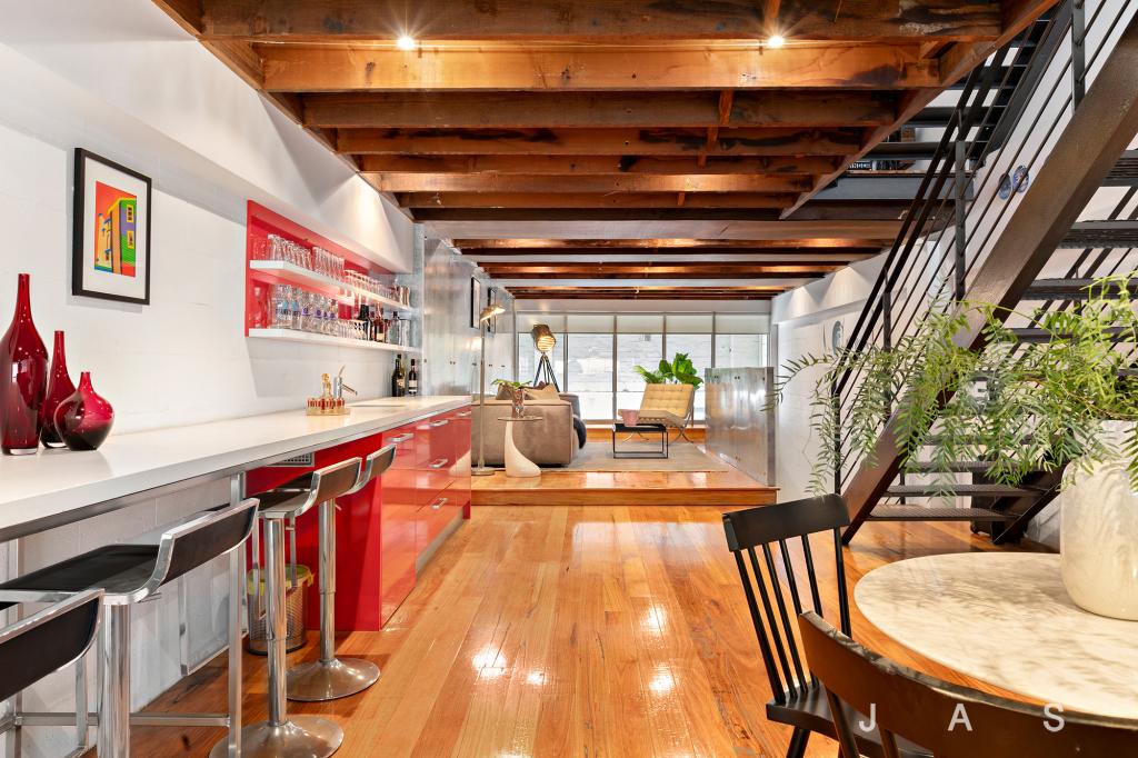 17 Bute St, Seddon, VIC 3011