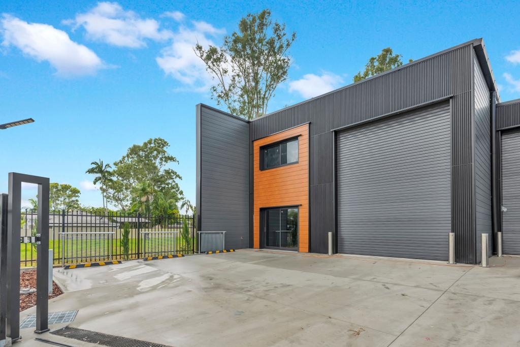 4 Dyer St, Landsborough, QLD 4550