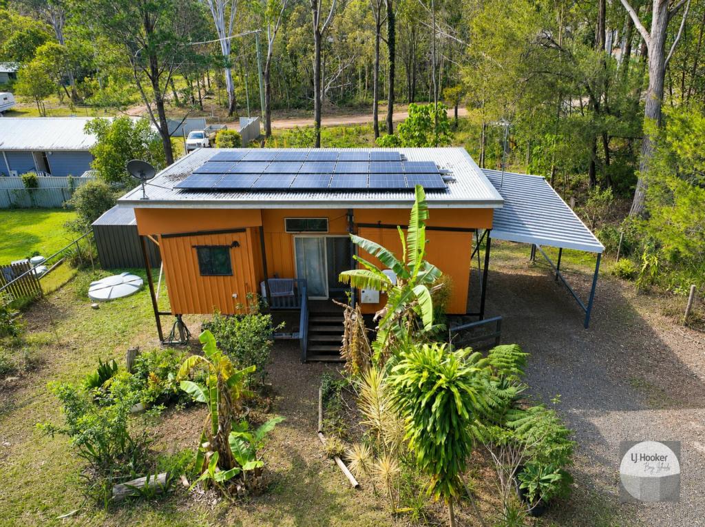 21 Sapphire St, Russell Island, QLD 4184